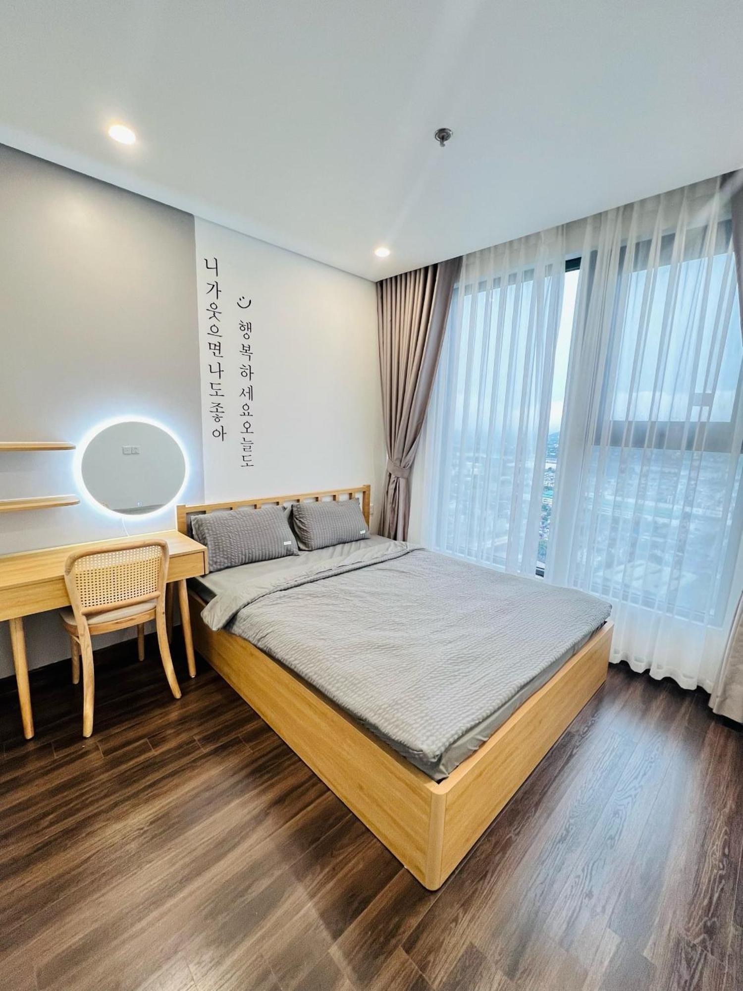 Hoang Huy Grand Tower - Jun's & *